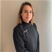 Preparadora física especializada en entrenamiento y salud ofrece sesiones de entrenamiento presencial u online dirigido a diferentes poblaciones (embarazo y posparto, fútbol, readaptación de lesiones, entrenamiento funcional…)